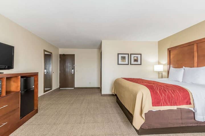 Room 12 of 60