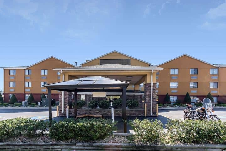 Hotel 59 of 60